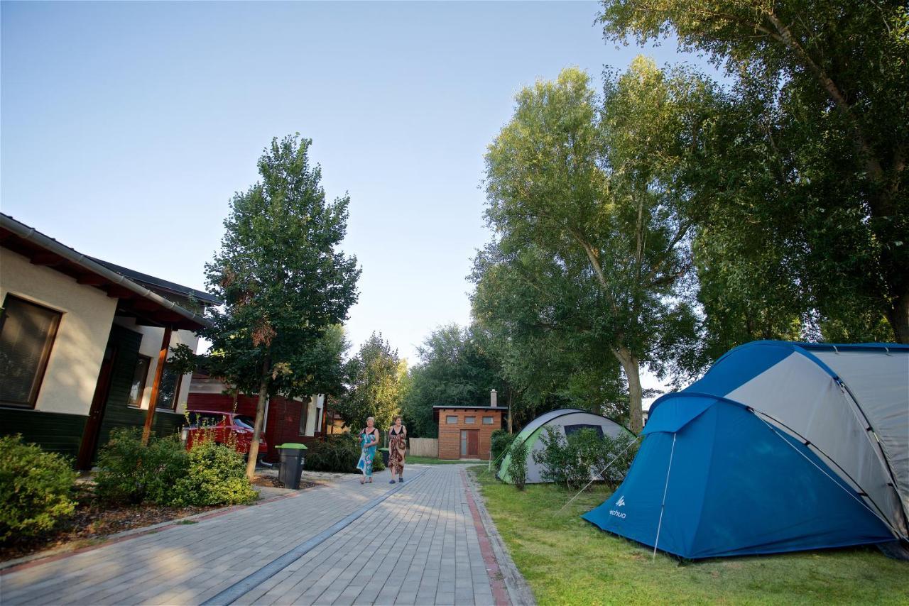 Barack Thermal & Natura Apartments Tiszakécske Exteriér fotografie